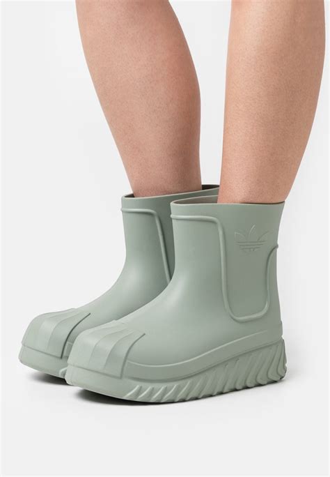 adidas grüne gummistiefel kleiderkreisel|Grüne adidas Gummistiefel .